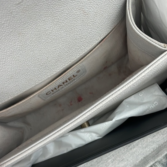 CHANEL
Calfskin Quilted Small Boy Flap Grey - Picture 7 of 7